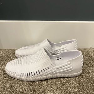 White People Rio shoes